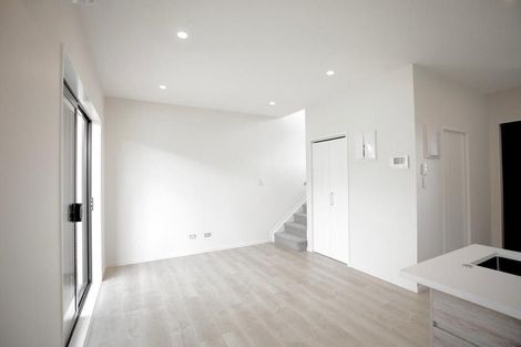 Photo of property in 48 Picturesque Drive, Flat Bush, Auckland, 2019