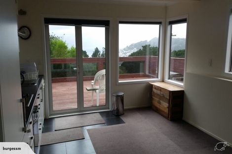 Photo of property in 15 Asquith Terrace, Brooklyn, Wellington, 6021