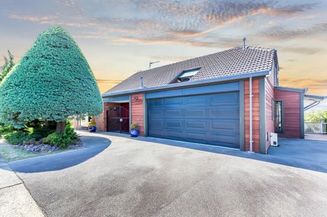 Photo of property in 63 Discovery Drive, Whitby, Porirua, 5024