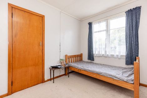 Photo of property in 21 Rira Street, Marton, 4710