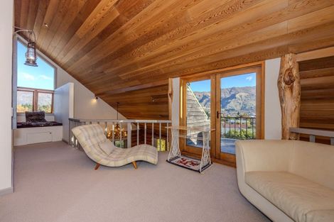 Photo of property in 21 Mount Iron Drive, Wanaka, 9305