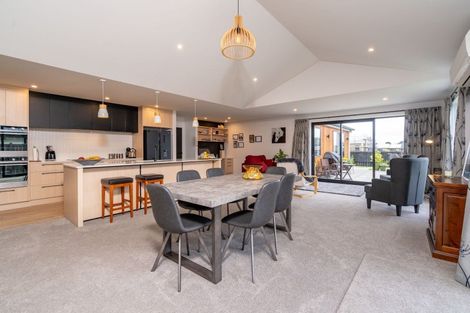 Photo of property in 143 Wingatui Road, Mosgiel, 9024