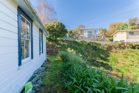 Photo of property in 1 Harvey Road, Bluff Hill, Napier, 4110