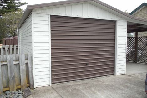Photo of property in 11 Riverina Avenue, Pakuranga, Auckland, 2010