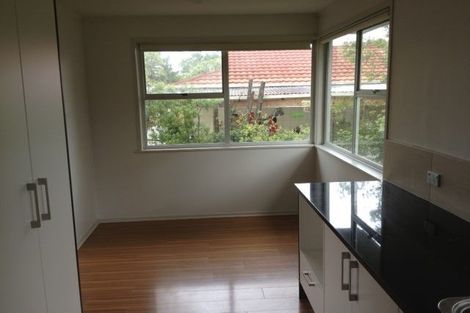 Photo of property in 23 Mawney Road, Henderson, Auckland, 0610