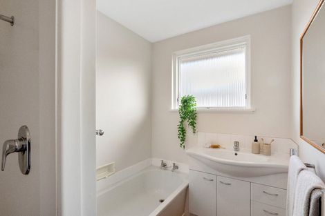 Photo of property in 4 Greenpark Street, Hoon Hay, Christchurch, 8025