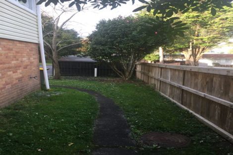 Photo of property in 1/28 Sequoia Place, Sunnynook, Auckland, 0620
