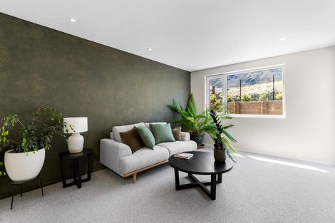Photo of property in 35 Jack Hanley Drive, Jacks Point, Queenstown, 9371