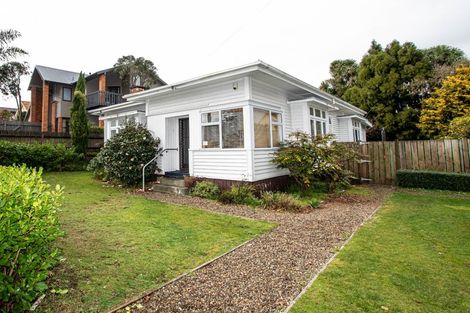 Photo of property in 2 Wellington Street, Hamilton East, Hamilton, 3216