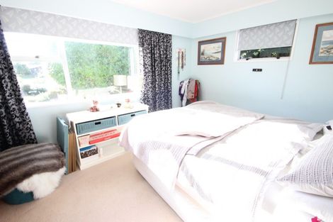 Photo of property in 20 Kimberley Grove, Westbrook, Palmerston North, 4412