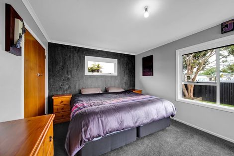 Photo of property in 3 Egmont Street, Normanby, Hawera, 4614