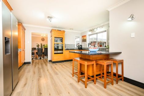 Photo of property in 6 Grange Place, Milson, Palmerston North, 4414