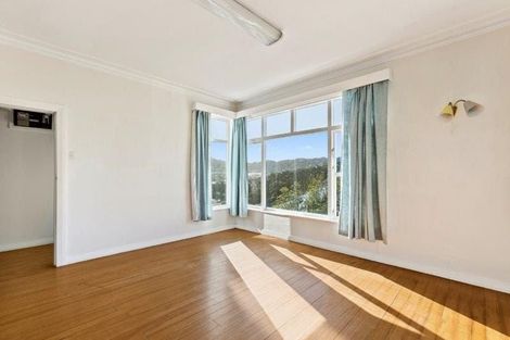 Photo of property in 72 Sefton Street, Wadestown, Wellington, 6012