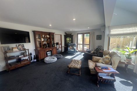 Photo of property in 1/17 Creyke Road, Ilam, Christchurch, 8041