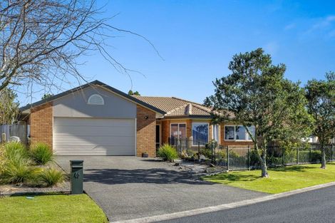 Photo of property in 46 Blue Heron Rise, Stanmore Bay, Whangaparaoa, 0932