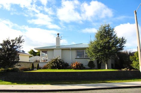 Photo of property in 1 Roseburn Place, Hargest, Invercargill, 9810