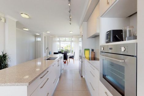 Photo of property in 138 Landmark Terrace, Orewa, 0931