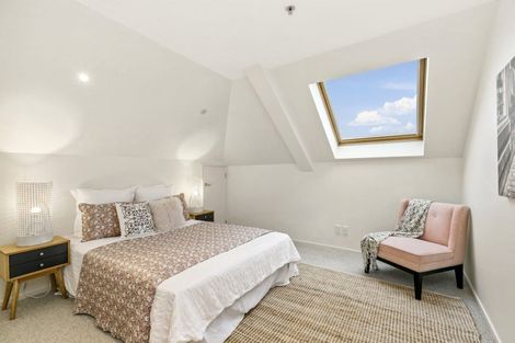 Photo of property in Coromandel Heights, 4/111 Coromandel Street, Newtown, Wellington, 6021