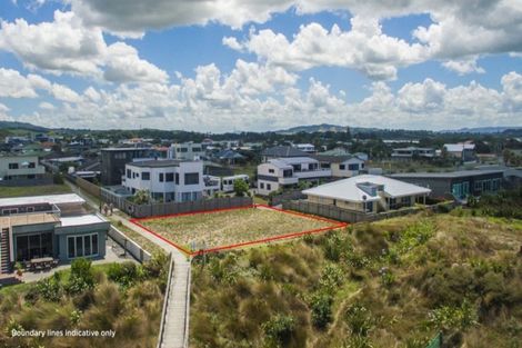 Photo of property in 111 Bream Bay Drive, Ruakaka, 0116