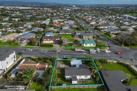 Photo of property in 117 Te Atatu Road, Te Atatu South, Auckland, 0610