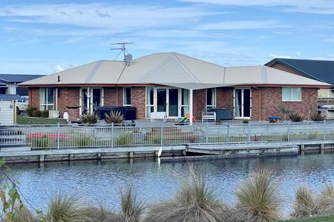 Photo of property in 6 Halston Close, Huntingdon, Ashburton, 7774