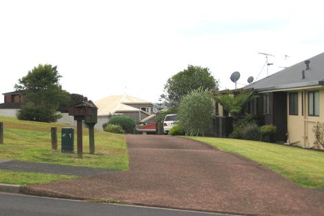 Photo of property in 5 Bronzewing Terrace, Unsworth Heights, Auckland, 0632