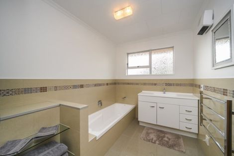 Photo of property in 65 Fitzroy Street, Terrace End, Palmerston North, 4410