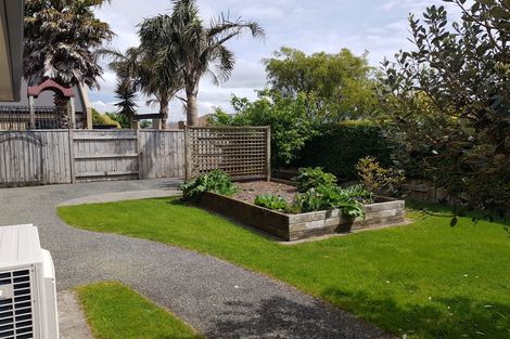 Photo of property in 39 Abby Road, Fitzherbert, Palmerston North, 4410