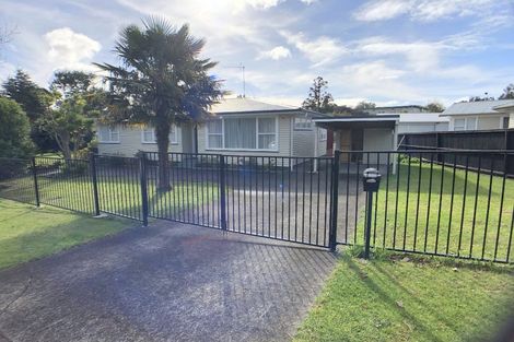 Photo of property in 1/20 Lucinda Place, Glen Eden, Auckland, 0602