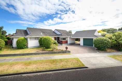 Photo of property in 20 Caulfield Place, Awapuni, Palmerston North, 4412