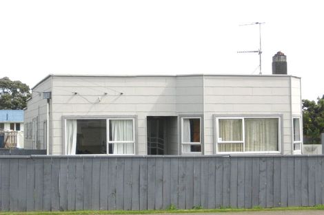 Photo of property in 43 Mouatt Street, Waitara, 4320