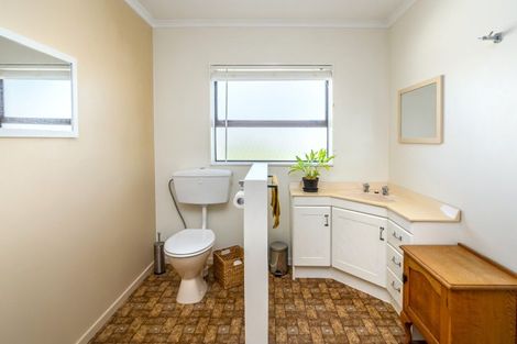 Photo of property in 79 Watt Street, Featherston, 5710