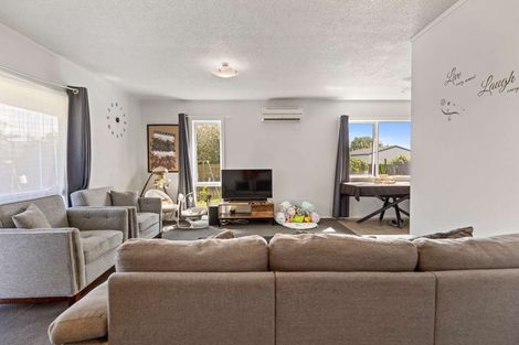 Photo of property in 43b Enfield Street, Nawton, Hamilton, 3200