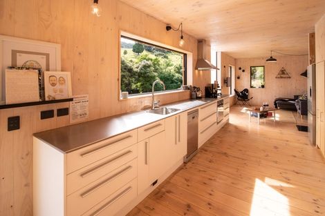 Photo of property in 41 Aylmers Valley Road, Akaroa, 7520