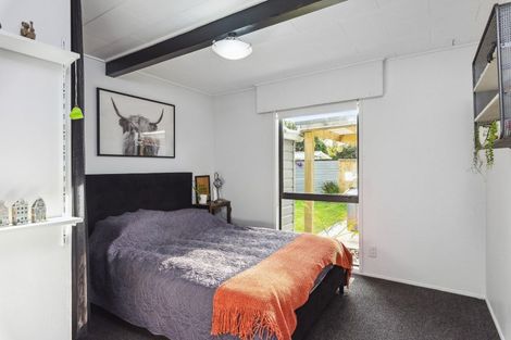 Photo of property in 3 Greenwood Place, Paraparaumu, 5032