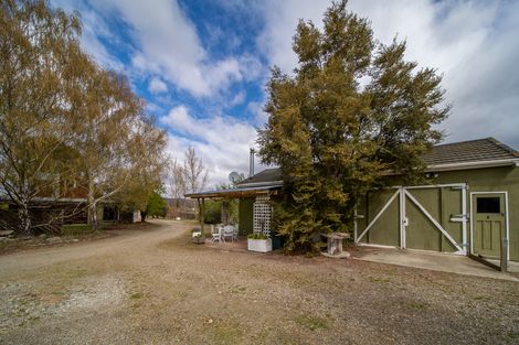 Photo of property in 70 Ferris Road, Springvale, Alexandra, 9393