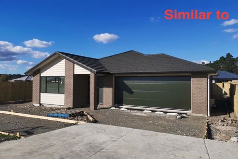 Photo of property in 8 Ropere Street, Kumeu, 0810