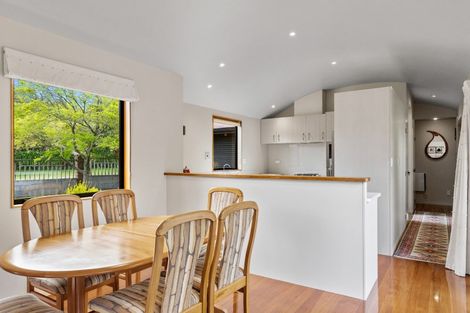 Photo of property in 51 Chesham Avenue, Waipahihi, Taupo, 3330