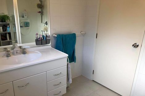 Photo of property in 1/16 Isobel Street, Acacia Bay, Taupo, 3330