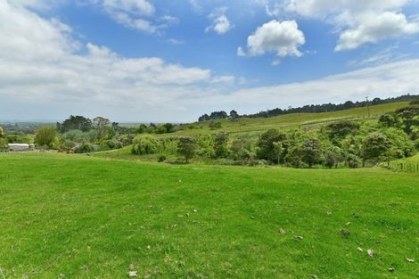 Photo of property in 56c Kaipara Coast Highway, Helensville, 0871