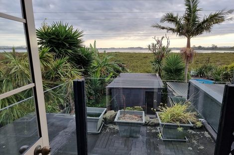 Photo of property in 10 Mona Avenue, Mangere Bridge, Auckland, 2022