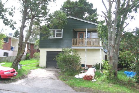 Photo of property in 28 Glenbervie Crescent, Massey, Auckland, 0614