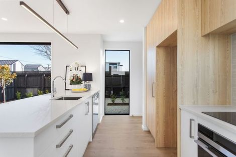 Photo of property in 1/125 Canon Street, Edgeware, Christchurch, 8013