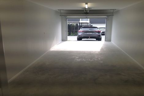 Photo of property in 60 Karepiro Drive, Stanmore Bay, Whangaparaoa, 0932