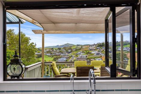 Photo of property in 26 Highcroft Place, Welcome Bay, Tauranga, 3112