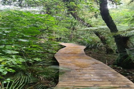 Photo of property in 250a Beach Road, Campbells Bay, Auckland, 0630