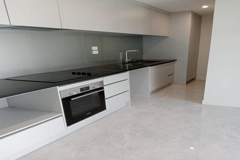 Photo of property in 14 Arataki Way, Glen Eden, Auckland, 0602