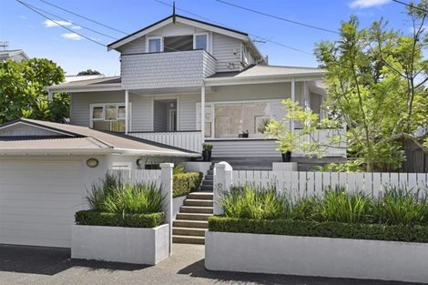 Photo of property in 8 Stafford Road, Northcote Point, Auckland, 0627
