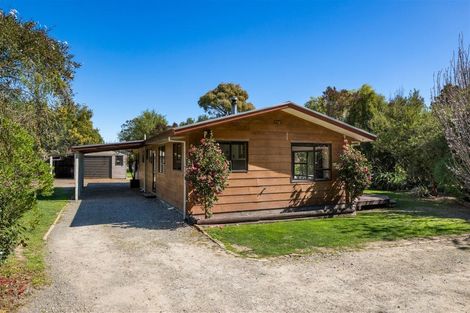 Photo of property in 80 Hawkesbury Road, Hawkesbury, Blenheim, 7272