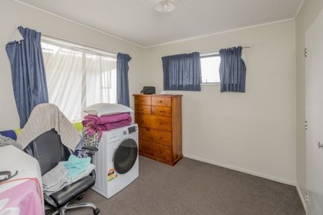 Photo of property in 13 Adkin Avenue, Levin, 5510